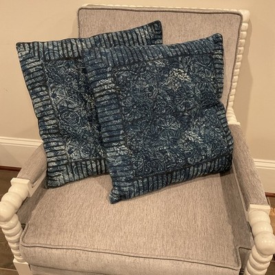 Handmade 20'' x 20'' Kilim Throw Pillow Set