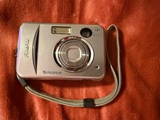 Fujifilm FinePix A345 Digital Camera 4.1 Megapixels