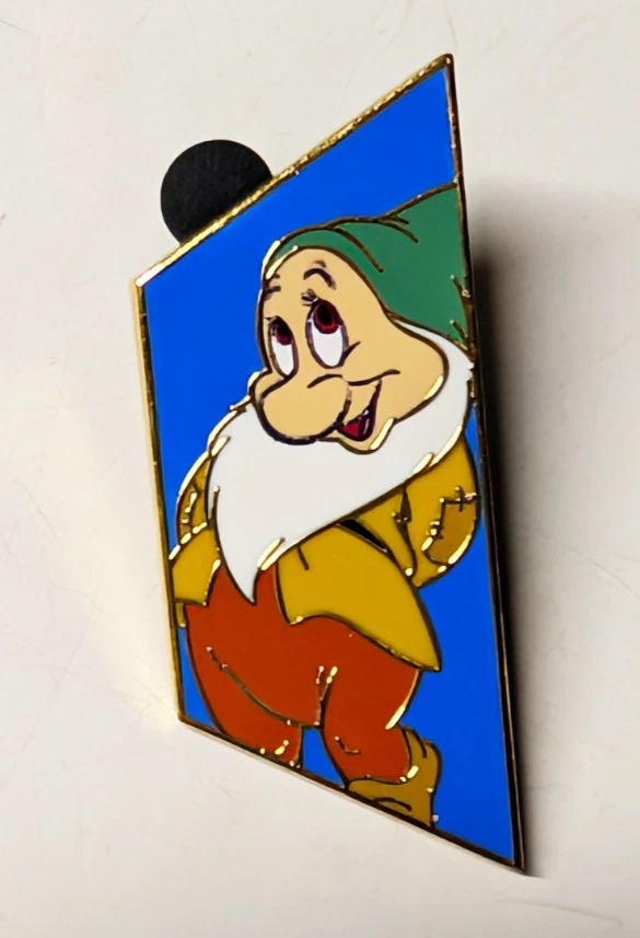Disney Pin Loungefly Seven Dwarfs Puzzle Mystery - Bashful [150814]