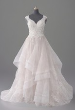 Stella York Wedding Gown Size 22 Blush Dress Ballgown Lace Tulle USA 6501