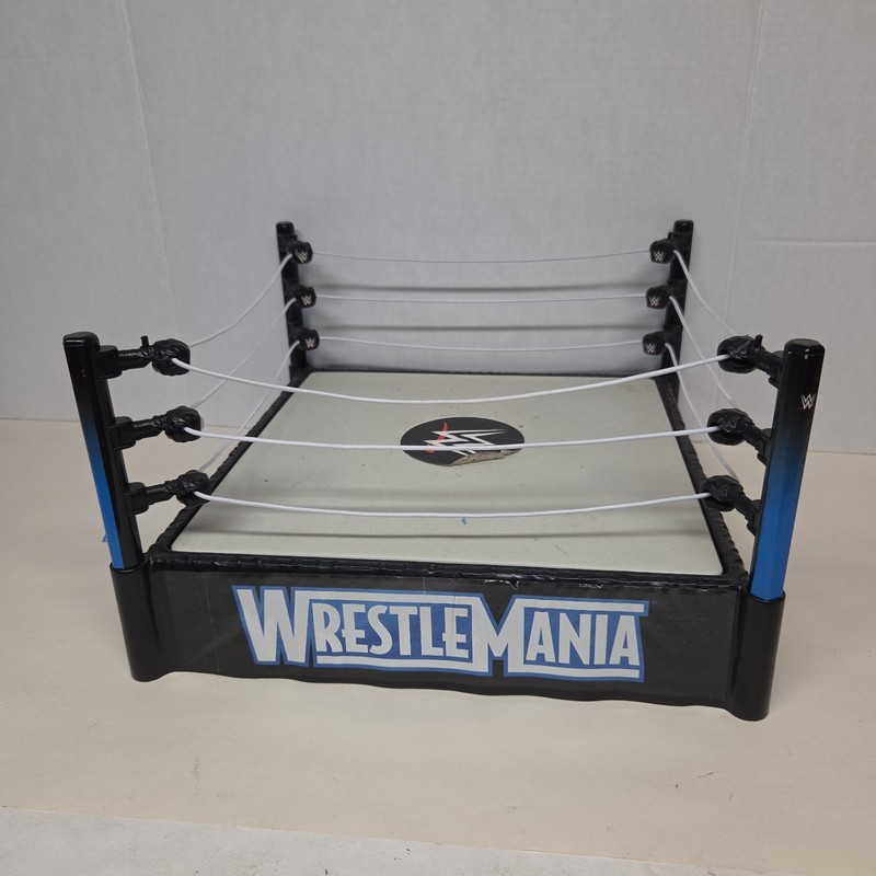 WWE WrestleMania Spring Loaded Wrestling Mat/Ring