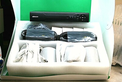 KMoon H.264 4 Channel 720p CCTV Camera System With DVR NEW