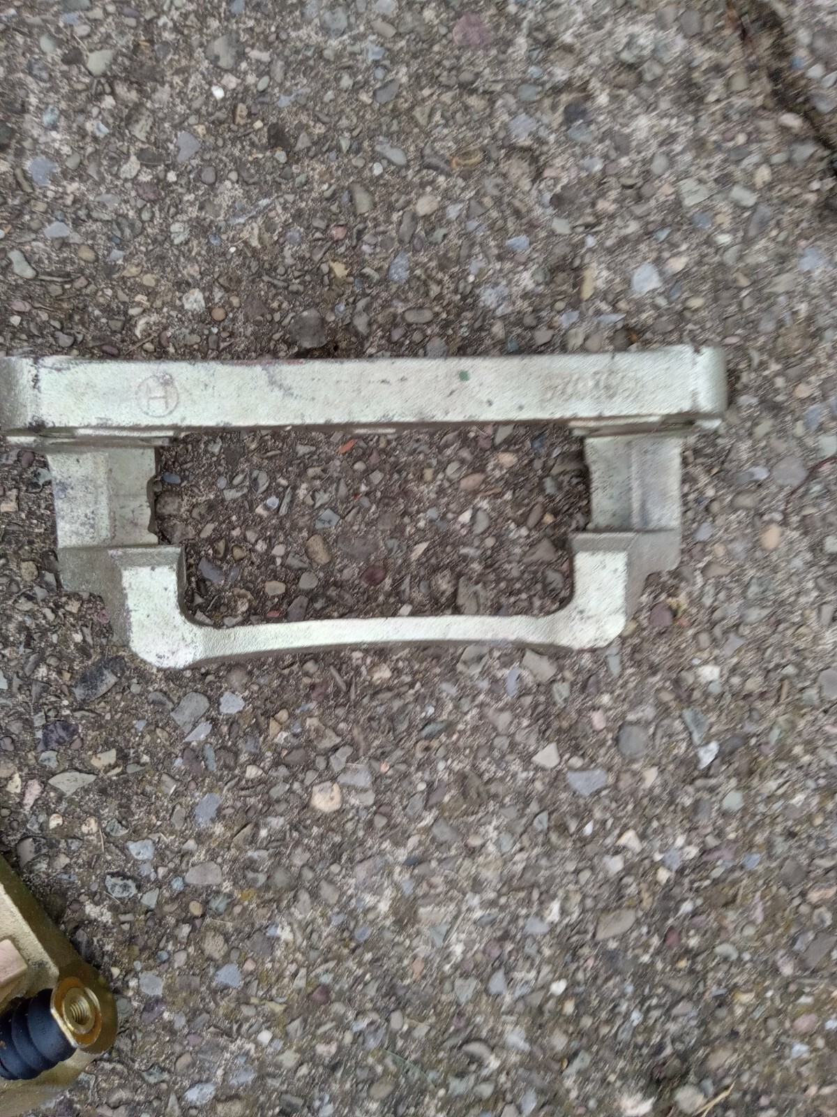 FORD  Brake Caliper Bracket And Hanger Front-Left/Right  Local Pick Up ONLY