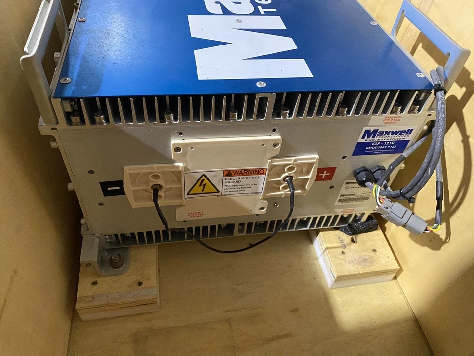 Maxwell Ultracapacitor 125V 63F P125 MB0D0063  - image 2 of 4