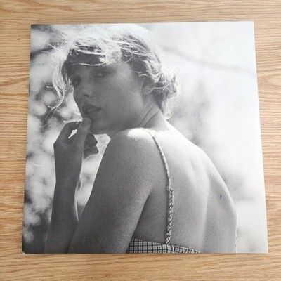 Folklore by Taylor Swift (2 Vinyl Records, 2020)