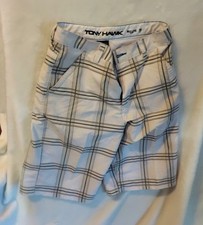 Tony Hawk Gray Stripe Skateboarding Shorts; Boys Size 16