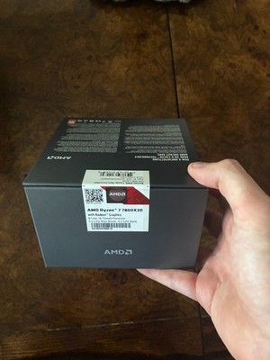 AMD Ryzen 7 7800X3D Processor (5 GHz, 8 Cores, Socket AM5) Boxed