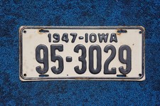 1947 Iowa License Plate