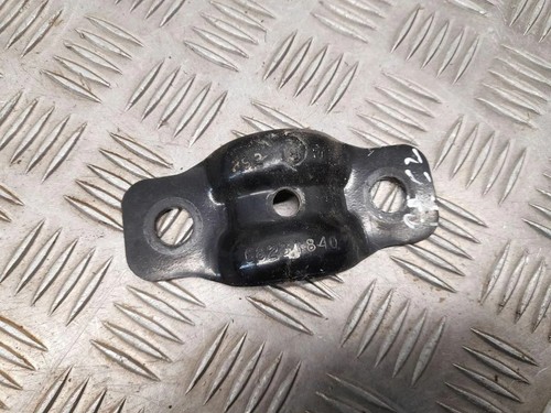 CHRYSLER PACIFICA Stabilisatorhalterung vorne rechts 68231840 3.60 33428441