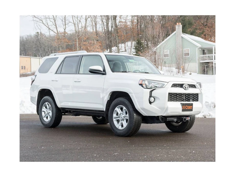 Curt 2" Front Receiver Hitch Fits Select Toyota 4Runner - Изображение 3 из 4