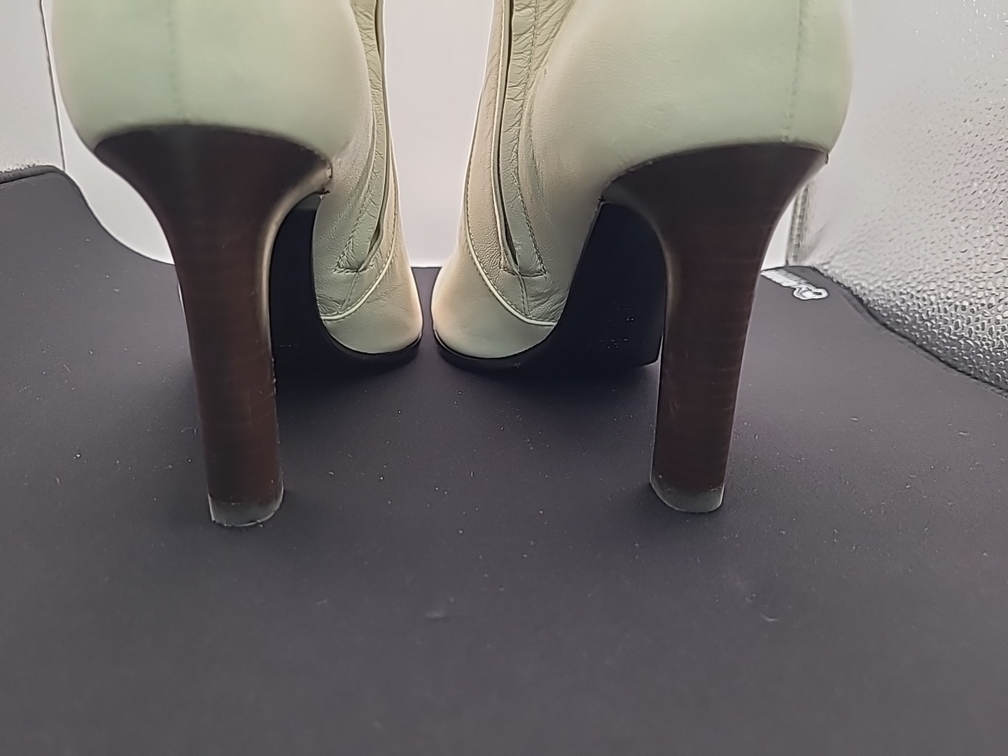 Stivaletti Saint Laurent Jane usati autentici in pelle bianca taglia 37 5 (US 7 5)