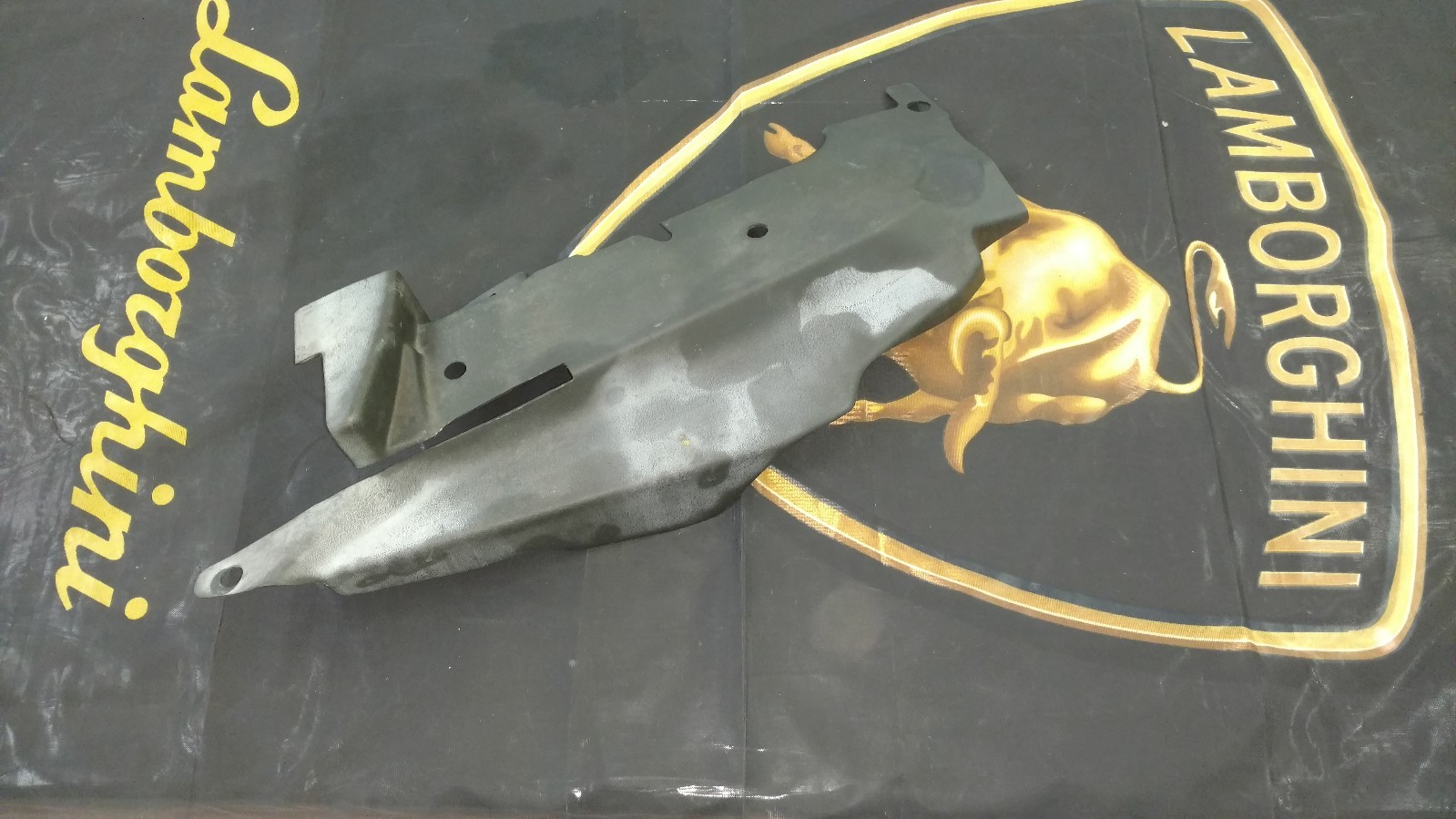 LAMBORGHINI GALLARDO SPYDER LEFT SIDE ENGINE BAY COVER OEM 07L103785A