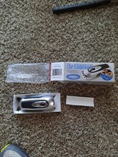 The Illuminator ET0100 Ultra Bright Led Flaslight, Ideal for Emergency w/ Box