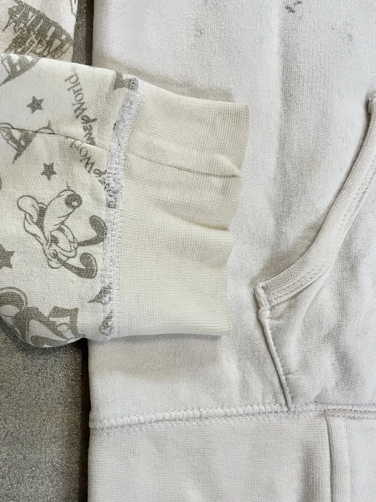 OFF WHITE Felpa con cappuccio e zip ricamata Disney Parks 2012 (donna piccola)