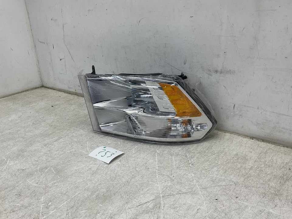 *NEW* FOR 2013 2014 2015 2016 2017-2018 Ram 1500 Driver Side Halogen Headlight - Image 2 of 4