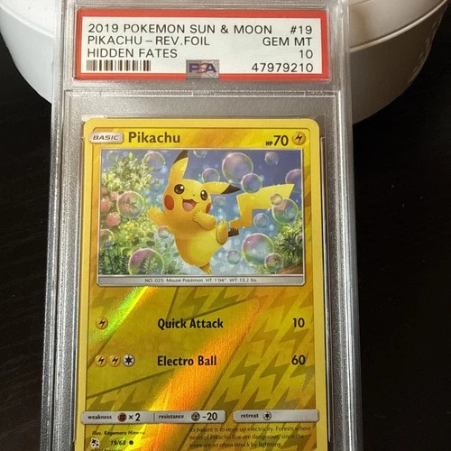 Pokemon Hidden Fates Pikachu 19/68 Reverse Foil Gem Mint PSA 10