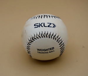 SKLZ Weighted Practice Ball 10 oz White Thread Pre-owned