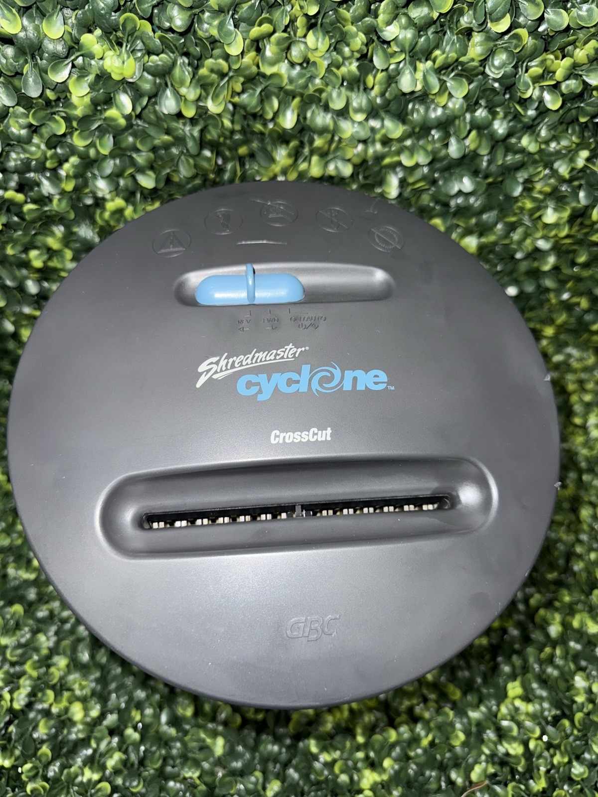 GBC Shredmaster Cyclone Personal Desktop Cross-cut Shredder # 1755850