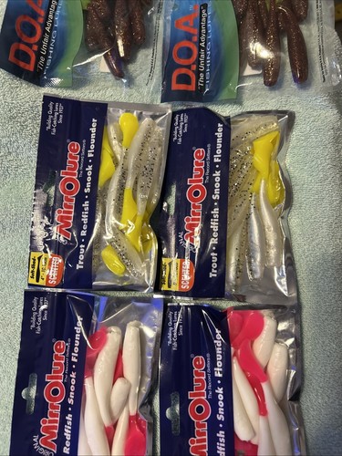 24 D.O.A. ROOTBEER CHARTREUSE TAIL 3" C.A.L. SERIES SEA SHAD Plus Mirrolure - Picture 5 of 9