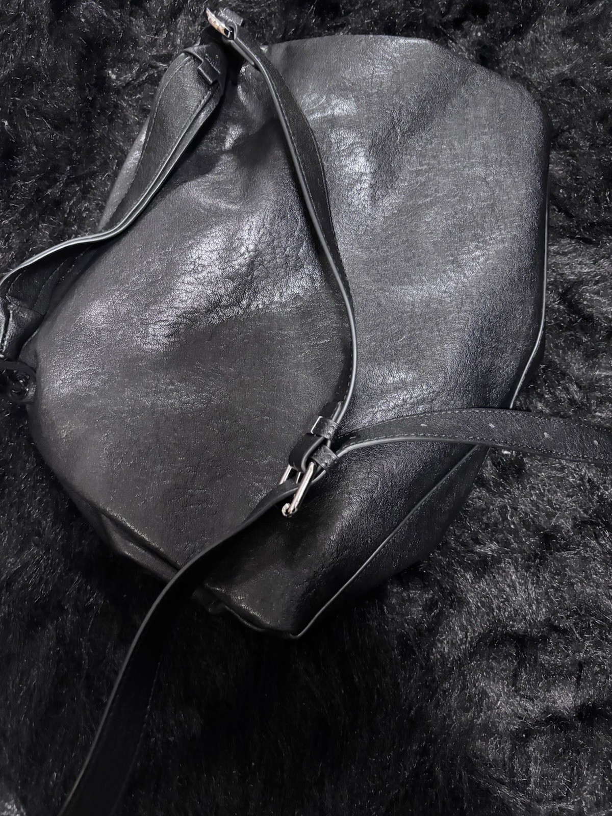 Black Crescent Shoulder Bag Drawstring Silver Har… - image 5