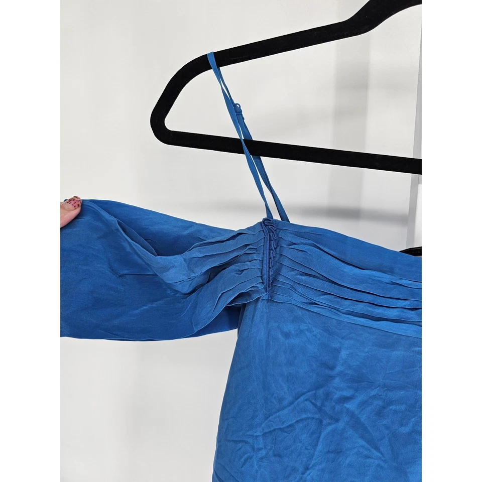 BCBGMaxazria Womens Sz S Cold Shoulder 100% Silk Blouse Blue Short Sleeve - Image 2 of 4