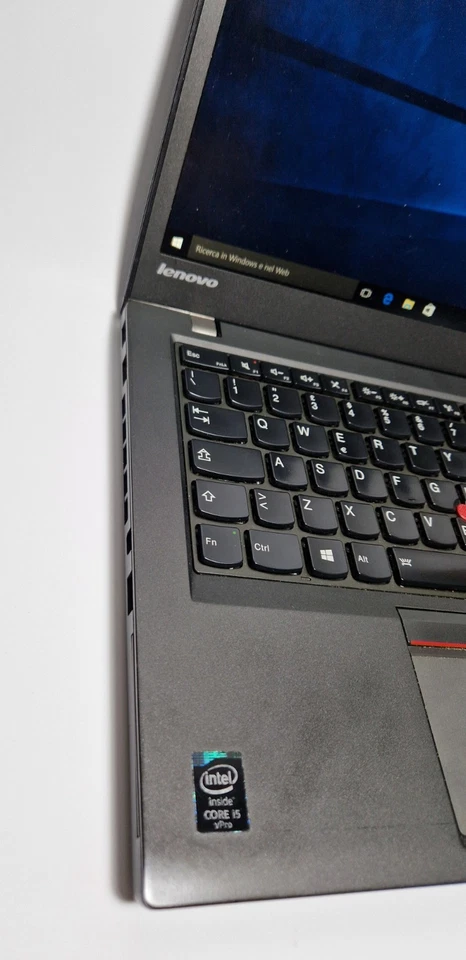 NOTEBOOK PC PORTATILE LENOVO T450S i5 RAM 8GB SSD 256GB WIN 10 Doppia Batteria - Immagine 4 di 4