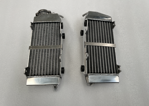 👍Aluminum Radiator Fit Yamaha YZ250 2-stroke 1984-1985 LEFT+RIGHT - Picture 3 of 11