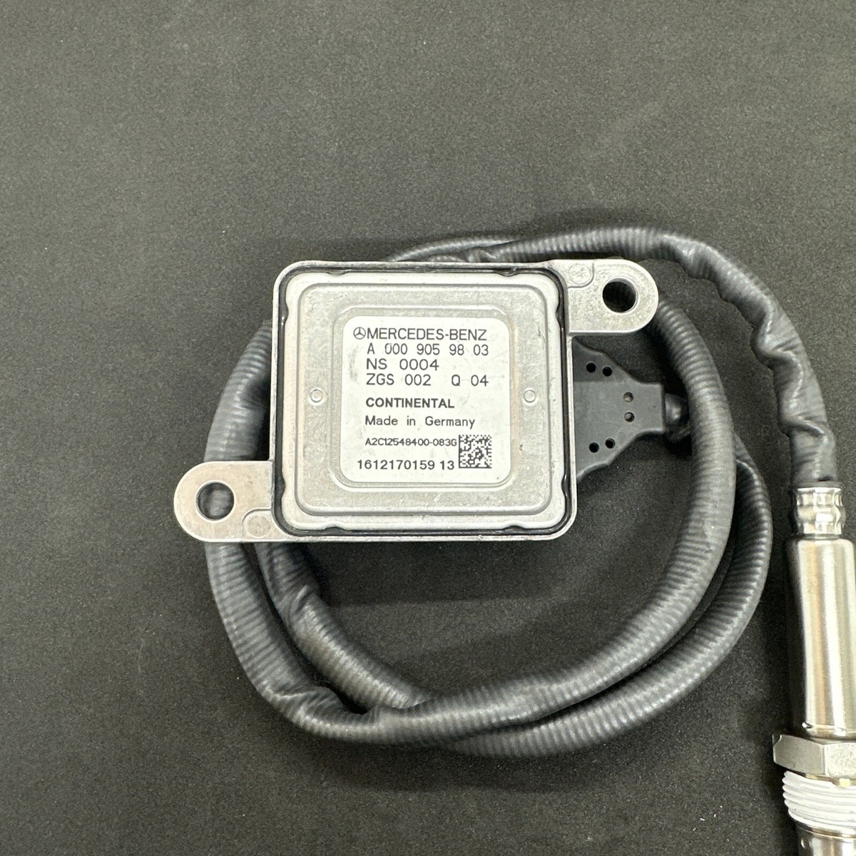 Mercedes Benz Genuine Nox Sensor Lambda Sensor A0009059803 A000