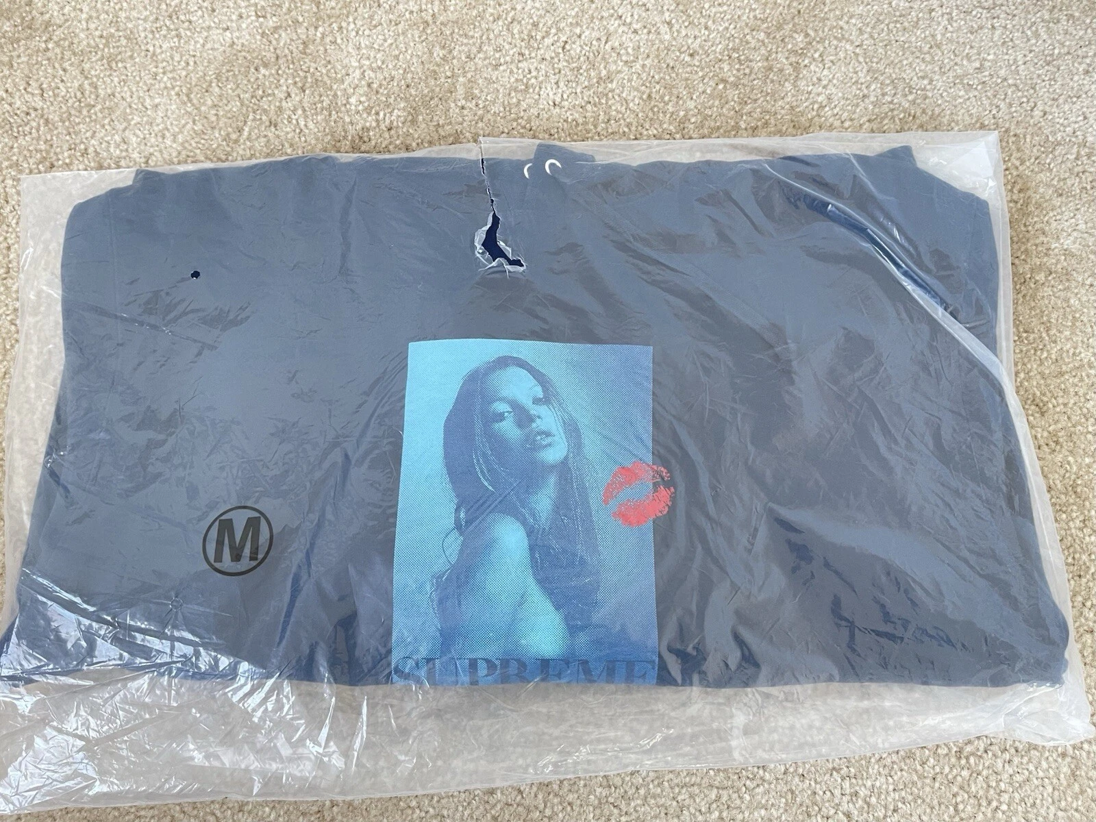Sweat à capuche bleu marine Supreme Kate Moss taille M neuf