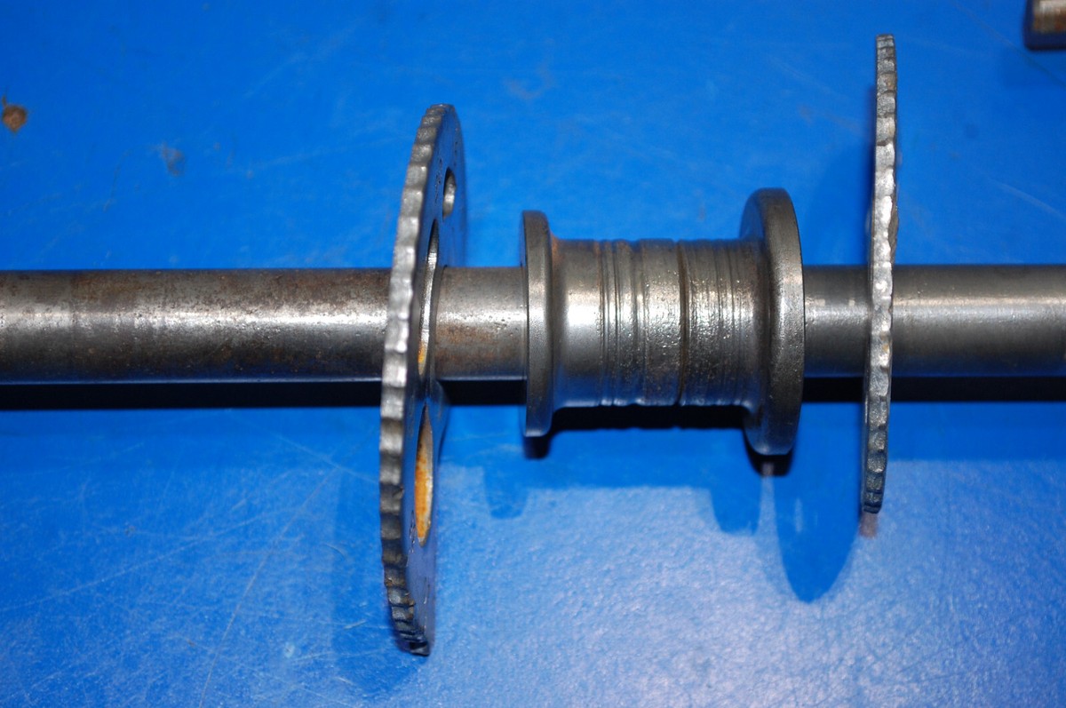 2004 96-04 XR400R XR600R REAR WHEEL AXLE SHAFT BOLT ADJUST