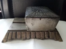 CIGAOLA Cast Iron Mechanical Cigarette Dispenser 6" x 4 1/4" x 2 3/4" h Vtg 