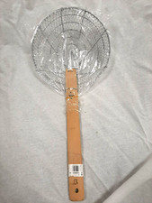 London Wok 10" round wire skimmer with bamboo handle D6S10 Fryer food lifter