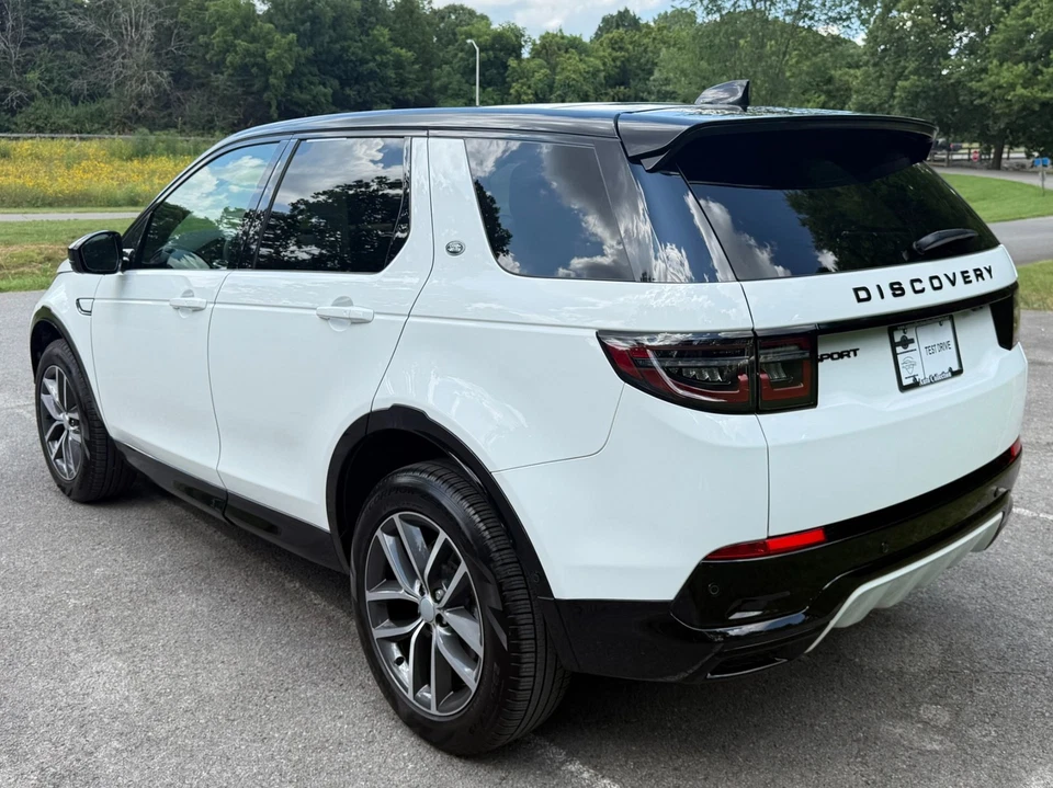 Land Rover Discovery Sport P250 SE 2024-Dynamic con paquete de clima frío Foto 4 de 4
