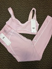 ALO Yoga Pink Heart Throb Bra  Legging set.