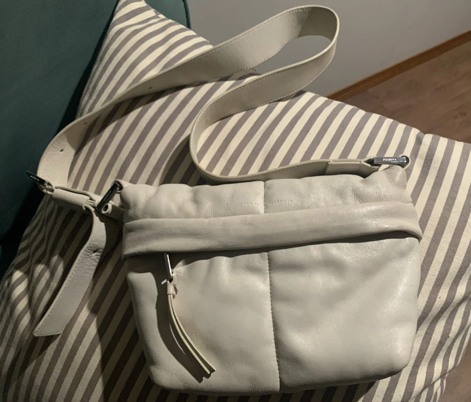 Bolso Bandolera de Cuero AllSaints Colette Blanco - Nuevo con Etiquetas Foto 2 de 4