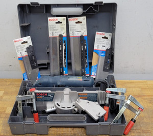 USED - Bosch 1640VS Fine Cut, Reciprocating Flushcut Saw and Miter Box FS200 Kit
