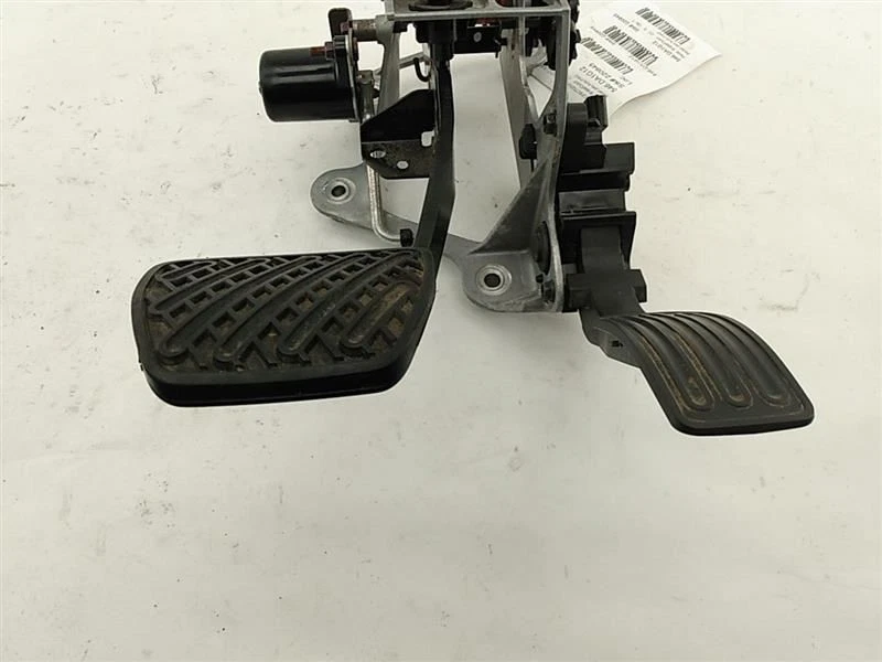 Pedal de acelerador de freno Nissan Leaf EV hatchback para 2011 2012 11 12 Foto 3 de 4