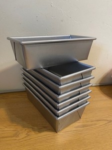 EUC (7) CHICAGO METALLIC 1 lb LOAF PANS 9"x5" COMMERCIAL bread ALUMINIZED STEEL