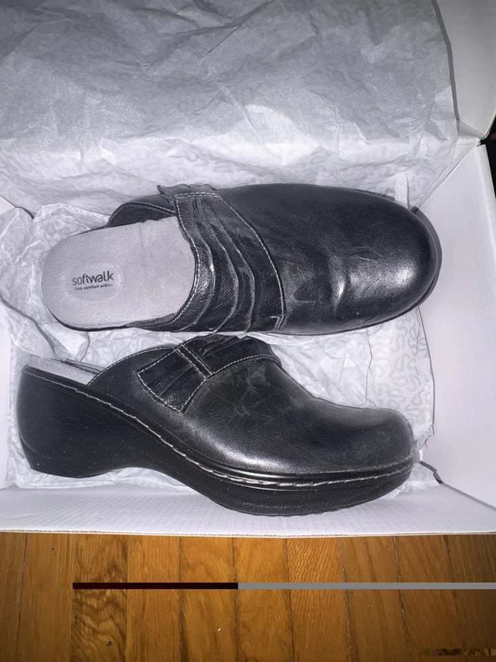 Zapatos sin cordones SoftWalk para mujer de cuero negro cómodos zuecos mula talla 8 Foto 2 de 4