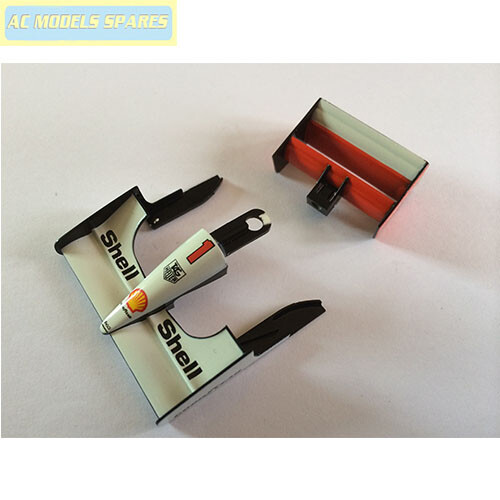 W10011 Cono Di Ricambio Naso Scalextric + Ala Posteriore per McLaren MP4-6 Senna No.1 C3095 - Foto 1 di 1