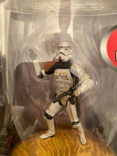 Star Wars Titanium Series Die-Cast (Die Cast) SandTrooper with Display Case - Picture 3 of 9