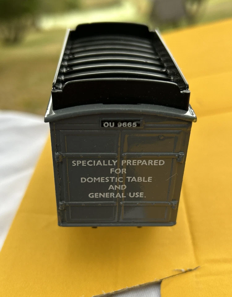 Corgi Classics Thornycraft Box Van LEDA SALT Truck 1986 New Old Stock - Image 2 of 4