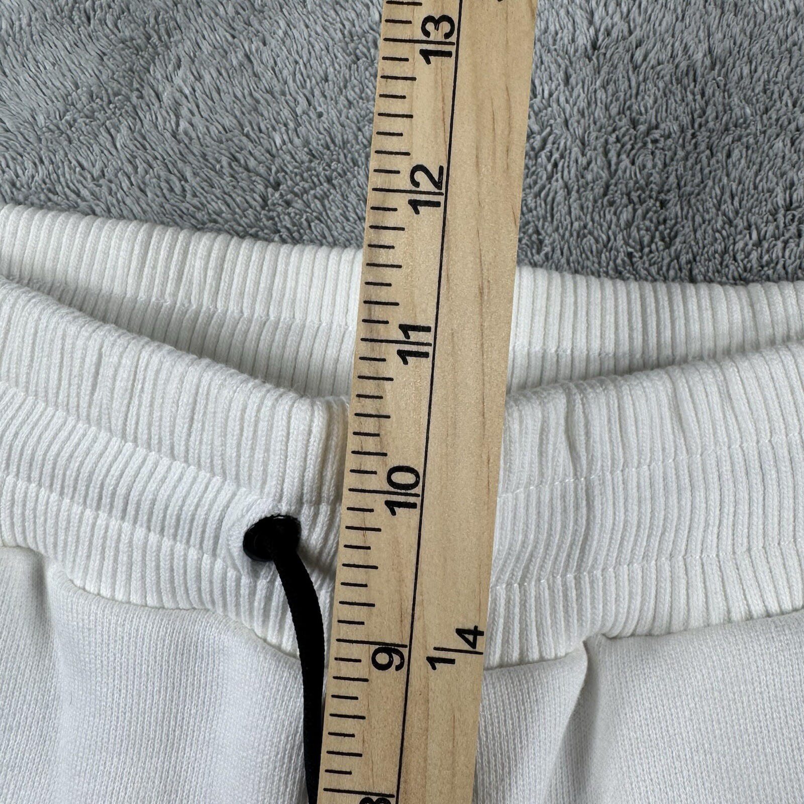 Picture 4 of 19