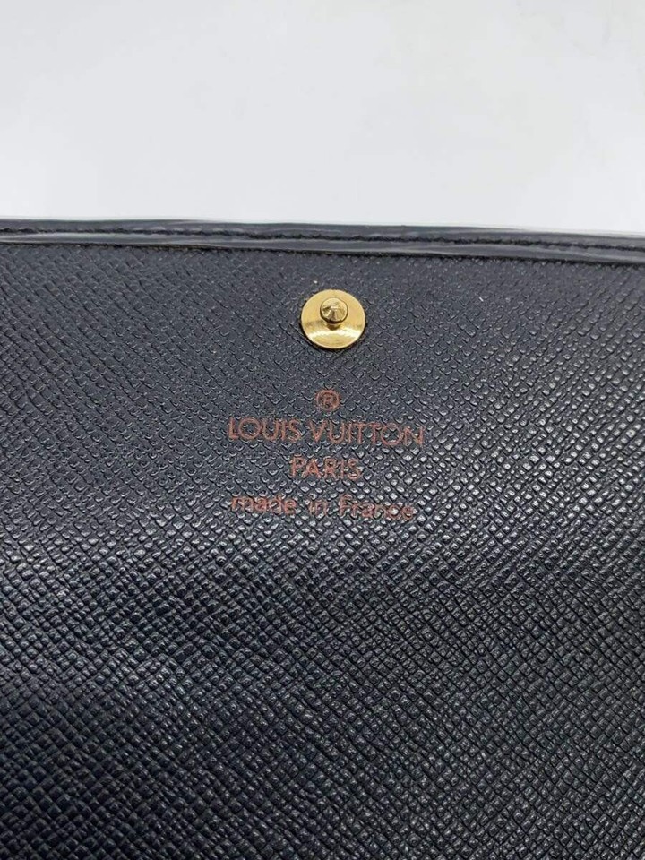 LOUIS VUITTON Long Wallet Porte Tresor International Epi Black Leather