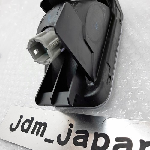 NISSAN GENUINE Skyline GT-R BNR34 R34 Late Type 2 Door Back Side Lamp Left - Picture 14 of 16