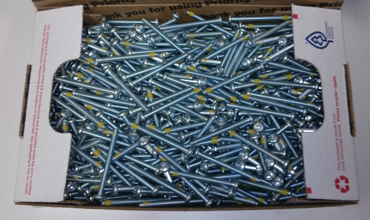 500 Screws #8, 8-32 x 1-3/4 (1.75