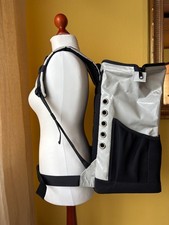 Wie NEU Hunderucksack Größe M Medium light grey grau bis 12 kg Wie NEU Hunderucksack Größe M Medium light grey grau bis 12 kg
