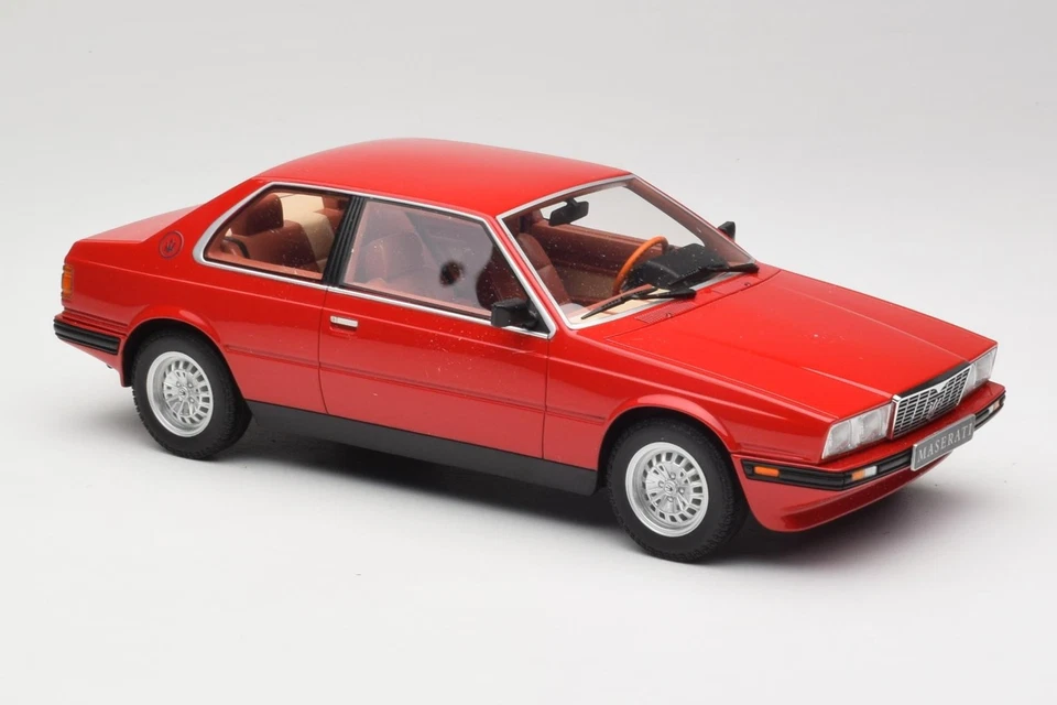 107123501 Maserati BiTurbo Coupe Rosso Corsa Minichamps 1/18 - Immagine 4 di 4