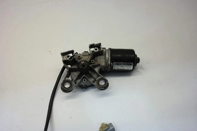 Motor limpiaparabrisas trasero Kia Rondo 2007-12 Foto 4 de 4