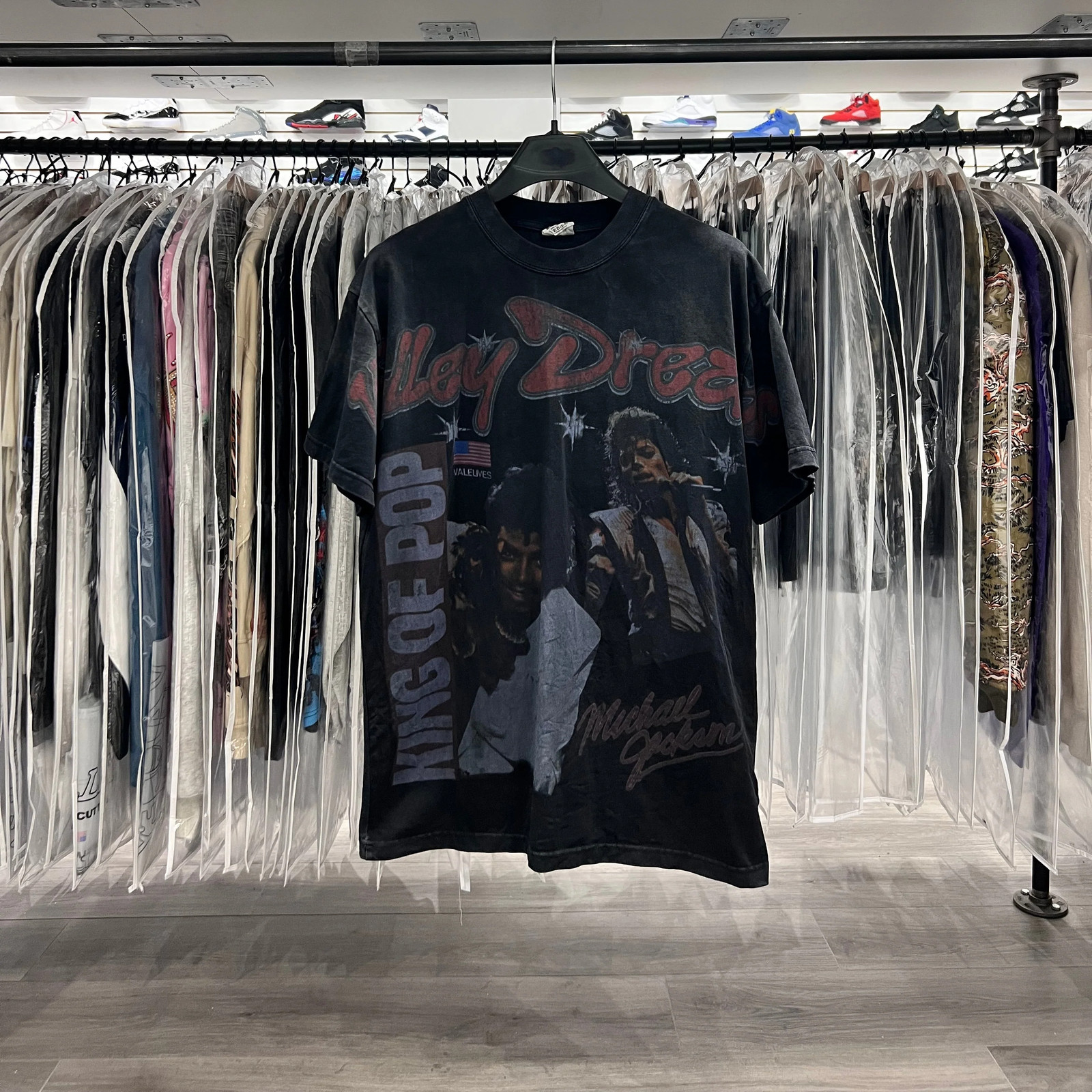 Vale Michael Jackson Tee (Lightly Worn) - image 1